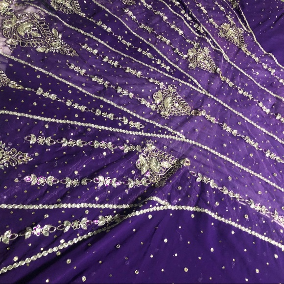 Purple Sari with Blouse - Traditional Wear - Picture 6 of 9
